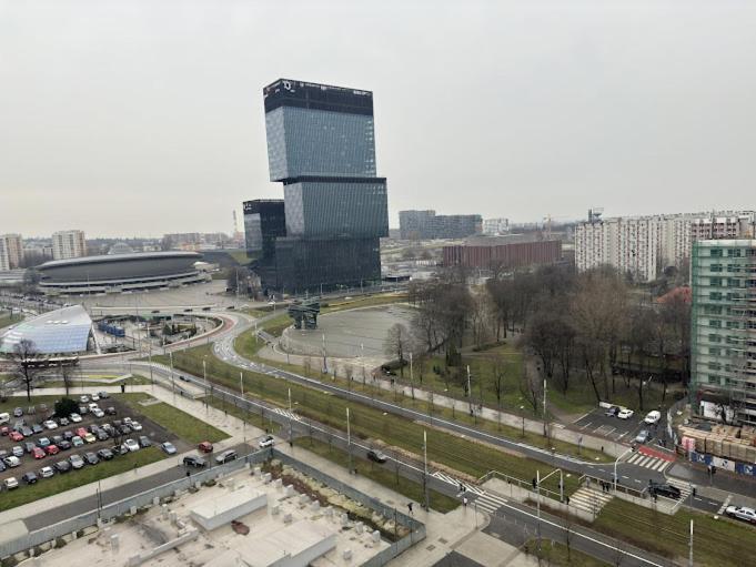 Przystanek Aleja Korfantego 8 * Katowice